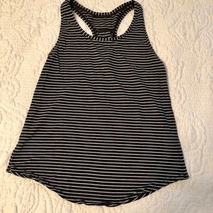 Lululemon Love Tank Pleated - size 2